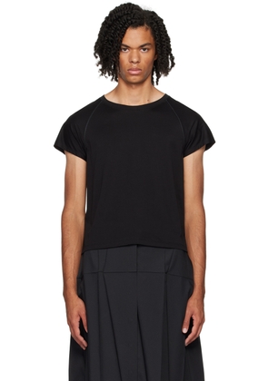 132 5. ISSEY MIYAKE Black Raglan Sleeve T-Shirt