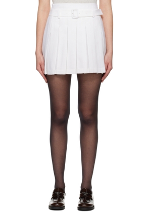 SHUSHU/TONG White Belt-Embellished Pleated Miniskirt