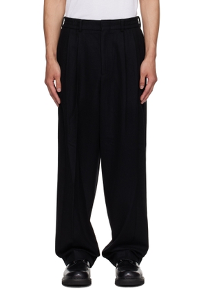 LE17SEPTEMBRE Black Two Tuck Wool Trousers