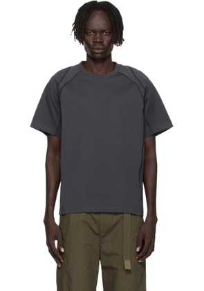 J EONGL I Gray Contrast Stitch T-shirt