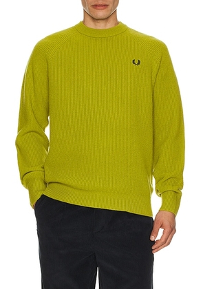 Fred Perry Lambswool Raglan Jumper in Tennis Ball Yellow - Sage. Size L (also in M, S, XL/1X).