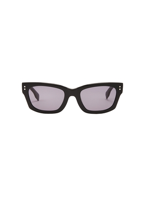Decade Eyewear Milton Square Sunglasses in Black.