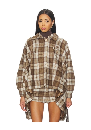 Understated Leather Plaid Western Cape in Cream. Size L/XL. Also in M/L.