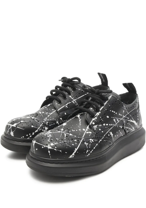 Alexander McQueen Pre-Owned 2010s paint leather sneakers - Black