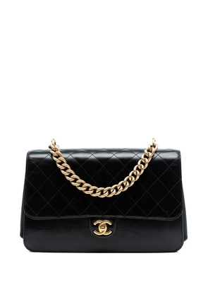 CHANEL Pre-Owned 2016-2017 Paris Cosmopolite Aged Calfskin Straight Lined Flap crossbody bag - Black
