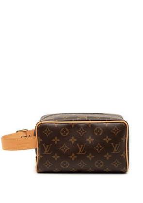 Louis Vuitton Pre-Owned 2021-2025 Monogram Locker Dopp Kit clutch bag - Brown