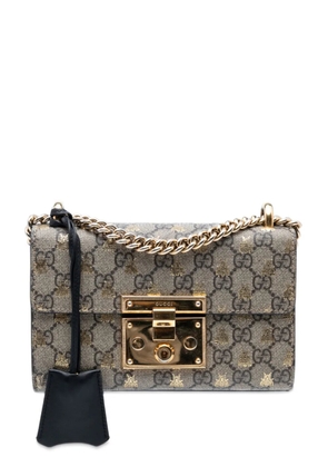 Gucci Pre-Owned 2016-2025 Small GG Supreme Bee Padlock crossbody bag - Brown