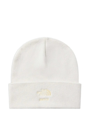 Skims x The North Face embroidered beanie - Neutrals
