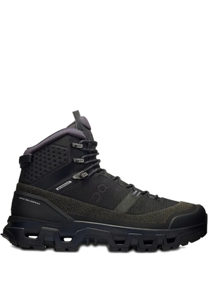 On Running Cloudrock Trek WP 'Black/Black' boots