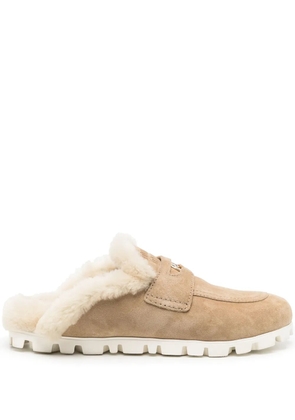 Miu Miu shearling suede mules - Brown