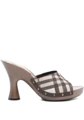 Burberry checked studded sandals - Neutrals