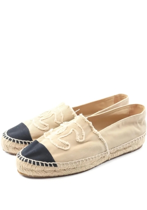 CHANEL Pre-Owned 1986-1988 Coco-mark espadrilles - Neutrals