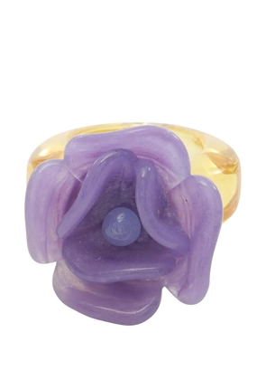 CHANEL Pre-Owned 2001 Resin Camellia Ring costume ring - Purple