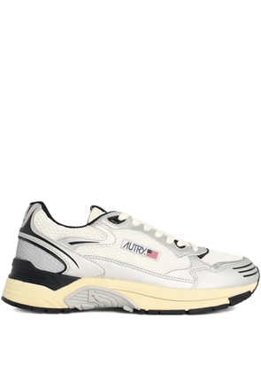 Autry Hyperway mesh logo sneakers - White