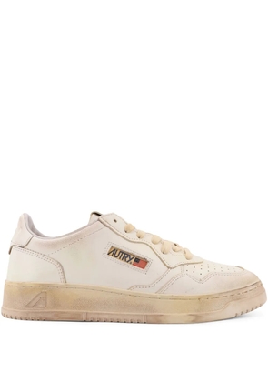 Autry Medalist Super Vintage sneakers - White