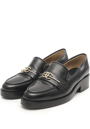 CHANEL Pre-Owned 1986-1988 coco mark leather loafers - Black