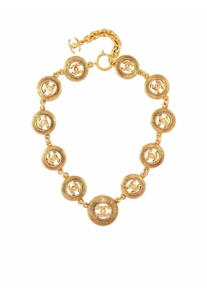 CHANEL Pre-Owned 1980s logo medallion necklace - Gold