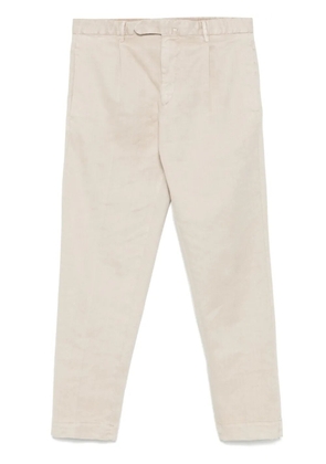 Dell'oglio pleat-detail trousers - Neutrals