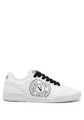 Versace Jeans Couture Brooklyn V-Emblem sneakers - White