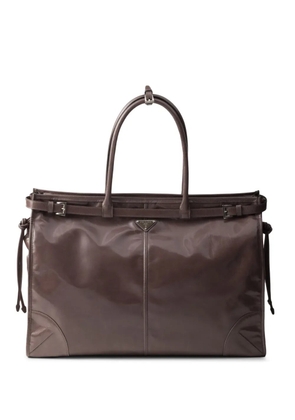 Prada triangle-logo leather tote bag - Brown