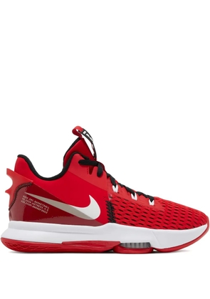 Nike LeBron Witness 5 sneakers - Red