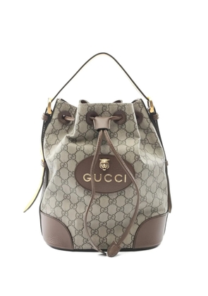 Gucci Pre-Owned 2010s GG Supreme Jerry Line drawstring bucket bag - Neutrals