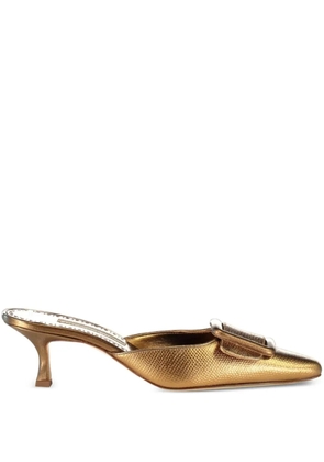 Manolo Blahnik buckle maysalebi mules - Gold