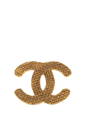 CHANEL Pre-Owned 1980-1990 CC Gold Plated Woven Brooch costume brooch
