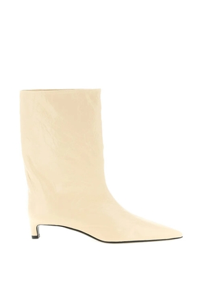 Jil Sander craquelé pointed leather ankle boots - Neutrals