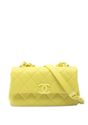 CHANEL Pre-Owned 2020-2021 quilted chain-strap shoulder bag - Yellow
