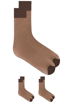 SWEDISH STOCKINGS Elin Premium Knee High 2-Pack Socks in Dark Brown - Brown. Size all.