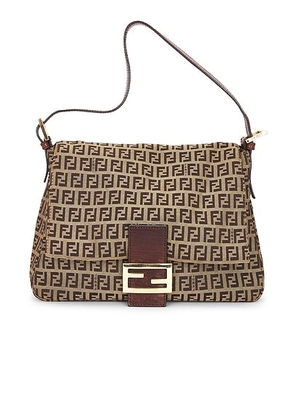 fendi Fendi Zucchino Mama Baguette Shoulder Bag in Beige - Beige. Size all.