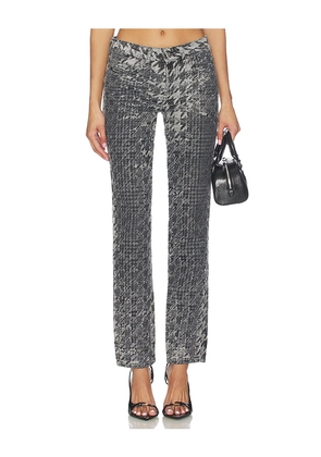 Diesel Jiann Pant in Black. Size 24. Also in 30.