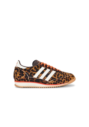 adidas Originals SL 72 OG Sneaker in Brown. Size 10. Also in 7, 8.
