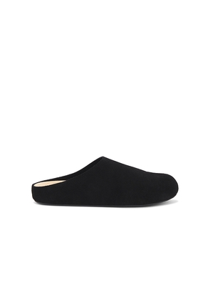 RAYE Hanna Slide in Black. Size 6. Also in 7, 9.