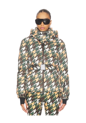 Perfect Moment Candice Ski Parka in Green,Orange. Size L. Also in M, XS.