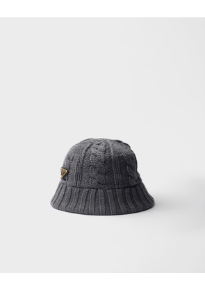 Wool bucket hat