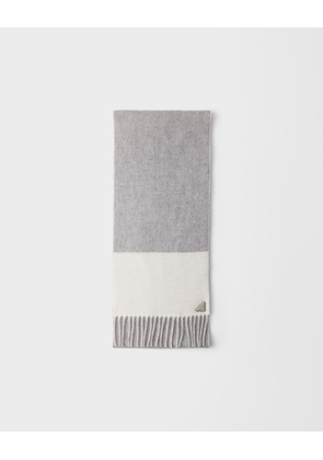 Cashmere scarf