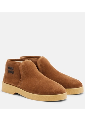 Miu Miu Shearling-lined suede boots
