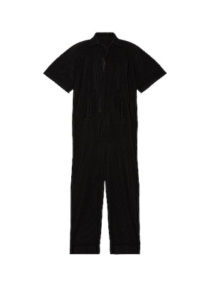 Homme Plisse Issey Miyake Jumpsuit in Black - Black. Size 1 (also in ).