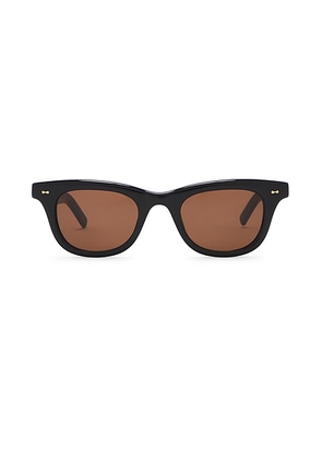 Chimi Ease Sunglasses in Black & Dark Brown - Black. Size all.