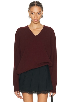 Maison Margiela V-Neck Sweater in Burgundy - Burgundy. Size L (also in M, XS).