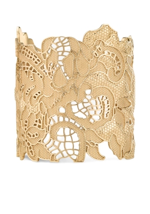 Jimmy Choo Lace Cut-Out Cuff bracelet - Gold