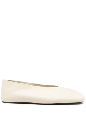 Jil Sander Pre-Owned leather ballerina shoes - Neutrals