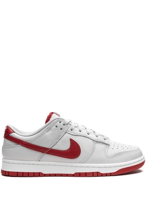 Nike Dunk Low “Vast Grey/Varsity Red” sneakers - White