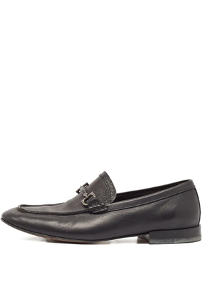 Ferragamo Pre-Owned Gancini loafers - Black