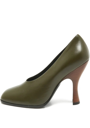 The Row Pre-Owned 105mm leather pumps - Green