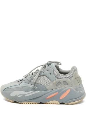 adidas Yeezy pre-owned Boost 700 mesh sneakers - Blue