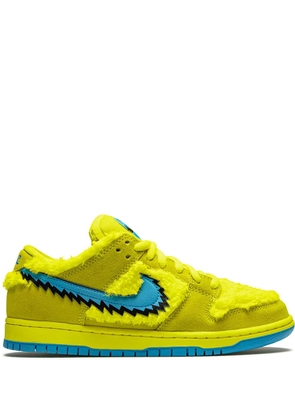 Nike x Grateful Dead SB Dunk Low 'Yellow Bear' sneakers