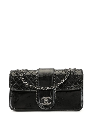 CHANEL Pre-Owned 2006 quilted double chain shoulder bag - Black